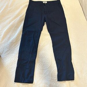 Men’s navy blue chino pants